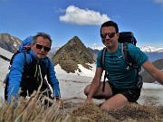 04 Alla Bocchetta di Budria (2216 m) col Pizzo del vento (2235 m) autoscatto acrtobatico